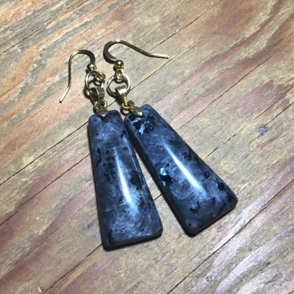 handmade blue black real larvikite gold plated earring - Picture 6 of 8